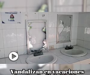 Vándalos destrozan escuela