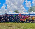 Dan bienvenida a alumnos con rally deportivo