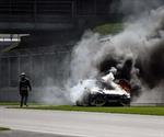 Se salva Nicolas Hamilton de auto en llamas durante carrera