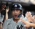 Yankees vencen a Orioles en noche de jonrones de Stanton y Judge para mantener empate con Azulejos