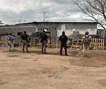 FGR asegura 6 mil litros de hidrocarburo en cateos en Tamaulipas