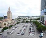Activista Demandó a Miami Dade College por Transferencia de Terreno