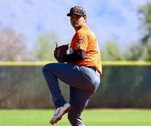 Busca Chema amarrar su lugar en los Naranjeros
