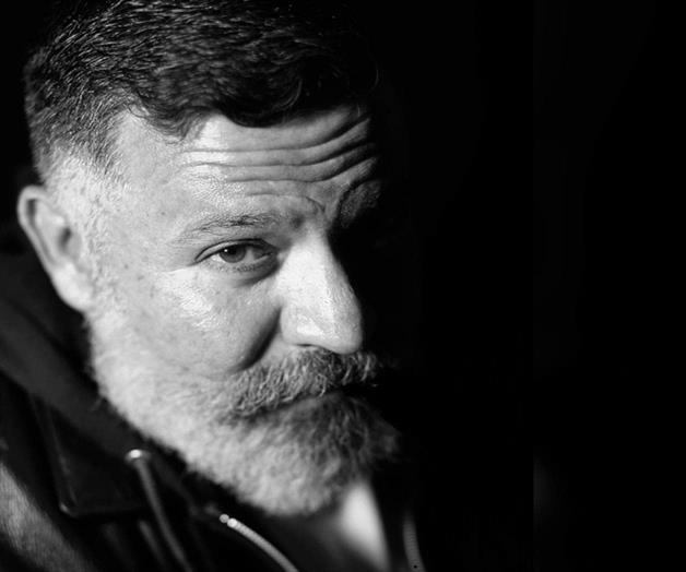 Por Quién Doblan las Campanas: El Legado de la Guerra y la Condición Humana en la Obra Maestra de Hemingway Por Quién Doblan las Campanas: El Legado de la Guerra y la Condición Humana en la Obra Maestra de Hemingway