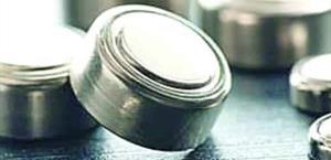 Muere niño al tragar una ‘pila de botón’