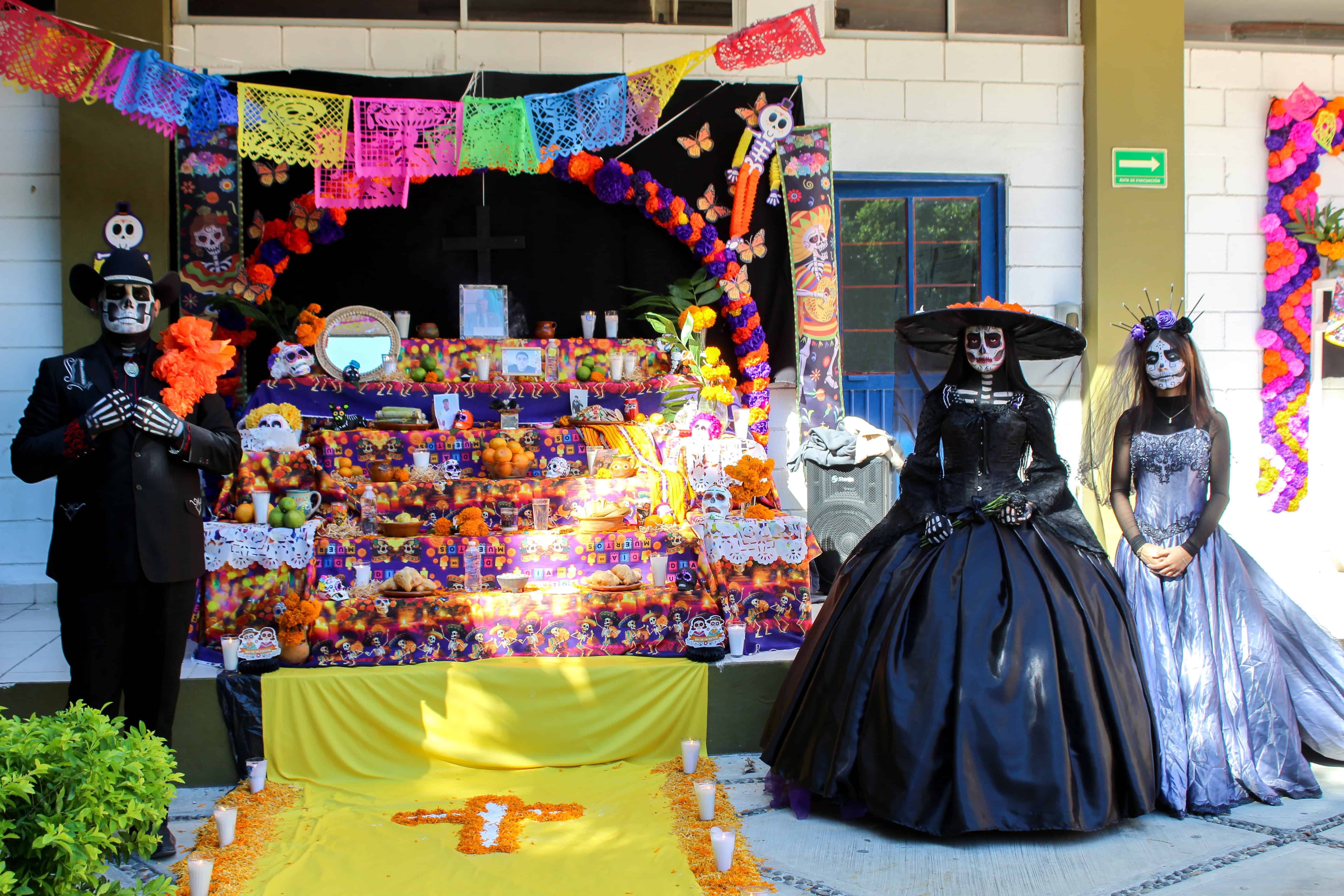 Universidad Tamaulipeca, honró a los docentes Corina Schmelkes Del Valle y Félix Raúl Aguilar Palacios.