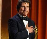 Tom Cruise recibe su primer Oscar en los Premios de los Gobernadores