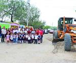 Alcaldesa puso en marcha  otra obra de pavimentación