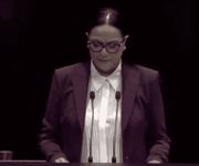 Comparece Ariadna Montiel Reyes