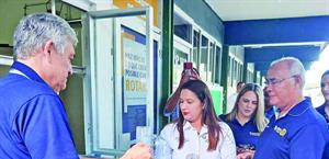 Brinda Conalep agua purificada a sus alumnos