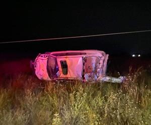 Vuelcan ebrios  en carretera 82