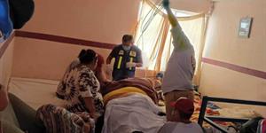 Grave mujer de 320 kilos