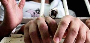 Analizan ajustes legales para proteger menores