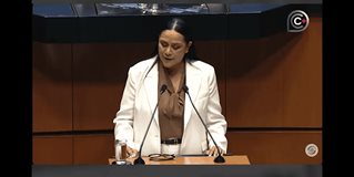 Comparece Ariadna Montiel Reyes en el Senado