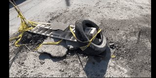 Crecen baches y coladeras dañadas en Ayuntamiento