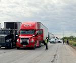 Productores agrícolas bloquean carretera Victoria-Matamoros en protesta
