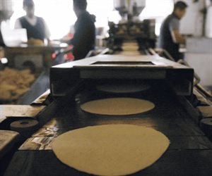 SEP y Sader profesionalizan el oficio de tortillero