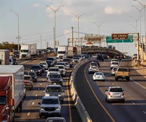 Texas endurece requisitos para registro de vehículos