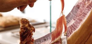 Suspende México importaciones de carne de cerdo de España