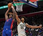 Cunningham y Duren lideran a los Pistons en triunfo ante los Bucks