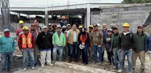 Supervisan construcción de clínica del ISSSTE