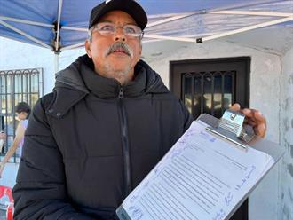 Maestros de educación física toman oficina de supervisora en Matamoros