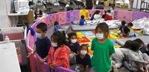 Niños inmigrantes fueron detenidos más del límite