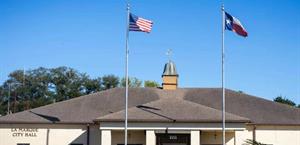 Investigan las finanzas de ciudades en Texas