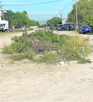 Denuncian abandono urbano