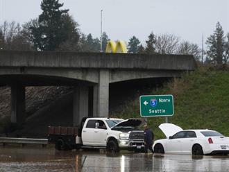 Inundaciones récord amenazan al estado de Washington tras intensas lluvias