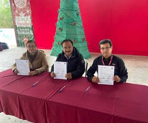 Abren en Villa Florida una plaza comunitaria