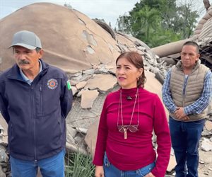 Escultura del Colotero de Álamo, Veracruz se derrumba
