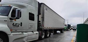 Amenazan agricultores con protestas masivas