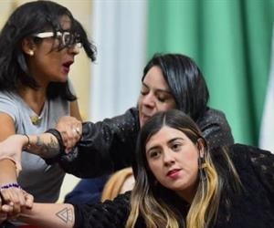 Historial de peleas  en el Congreso de  la Ciudad de México