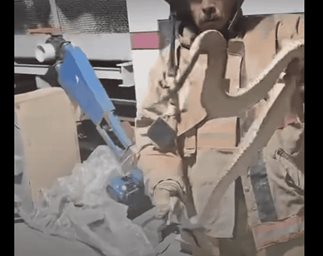 Capturan víbora de cascabel dentro de maquiladora