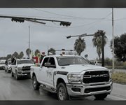 Agentes investigadores llevan regalos a niños de la Nopalera