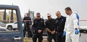 Hombre palestino mata a 2 personas en ataque con coche y cuchillo en el norte de Israel