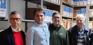 Historiadores visitan el museo de Camargo