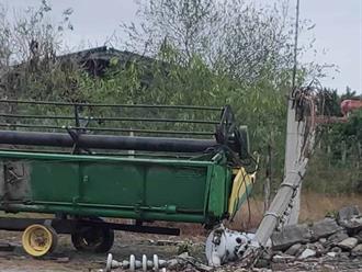 Transformador de CFE cae en San Fernando por vientos intensos