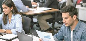 Aventaja el hombre a la mujer en empleo