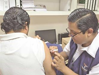 Prevén más enfermos sin cobertura médica