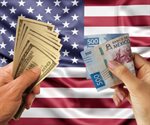 México suma ocho meses de caídas en las remesas cuando inicia el impuesto del 1% previsto por Trump