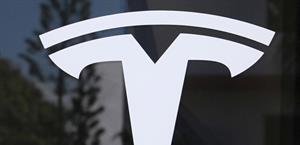 Tesla ya no es mayor fabricante de vehículos eléctricos tras caída de ventas por 2do año en fila