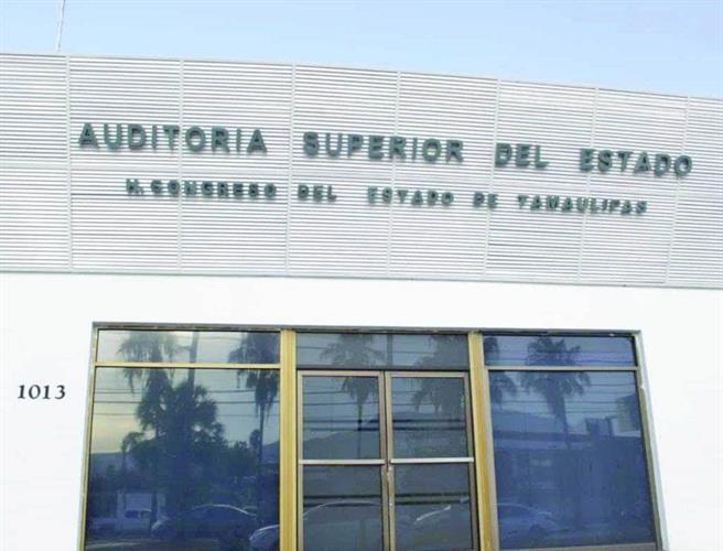 Exigen cuentas claras a alcaldes