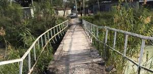 Reclaman  abandono de puente