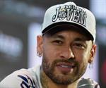 Neymar extiende contrato con Santos a finales de 2026