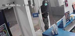 Atemoriza asaltante en el Centro; graban atraco a farmacia