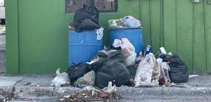 Supera capacidad de  recolectores la basura