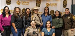 Reconocen 32 años de servicio de la sargento Estela Rodríguez