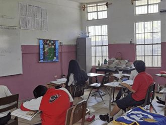 Sólo con 0 grados suspenderán clases